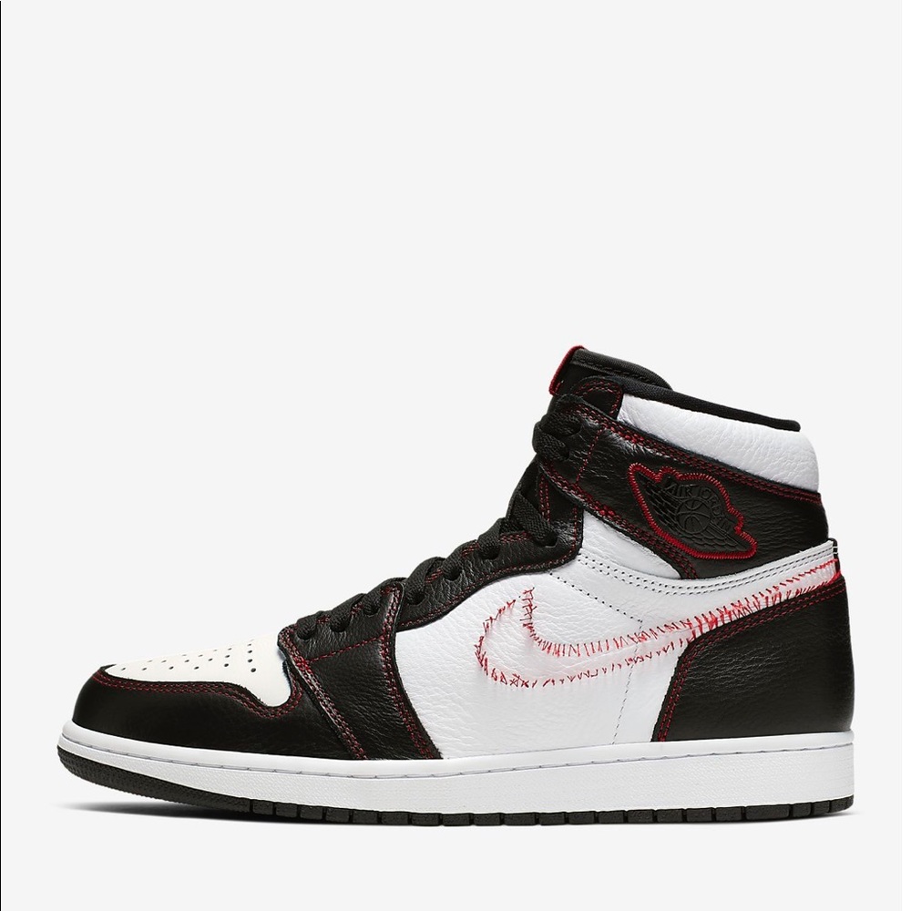 New 9.5 Nike Air Jordan 1 High OG Defiant